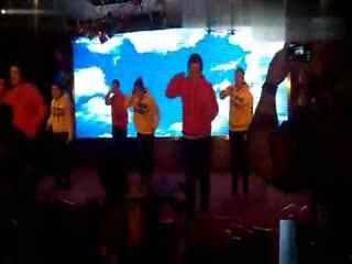 从头再来手语舞蹈视频,温暖心灵，共筑希望的力量